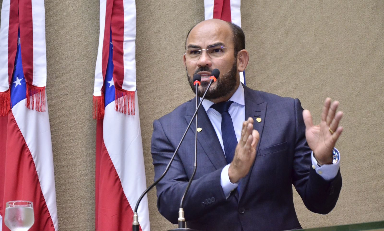 09 Dep. Cabo Maciel solicita lanchas blindadas para combater assaltos na região do Alto Solimões e1634152550471