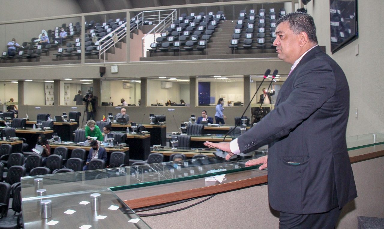 09 Dermilson Chagas afirma que servidores tiveram perda do poder de compra no governo Wilson Lima e1635275320431