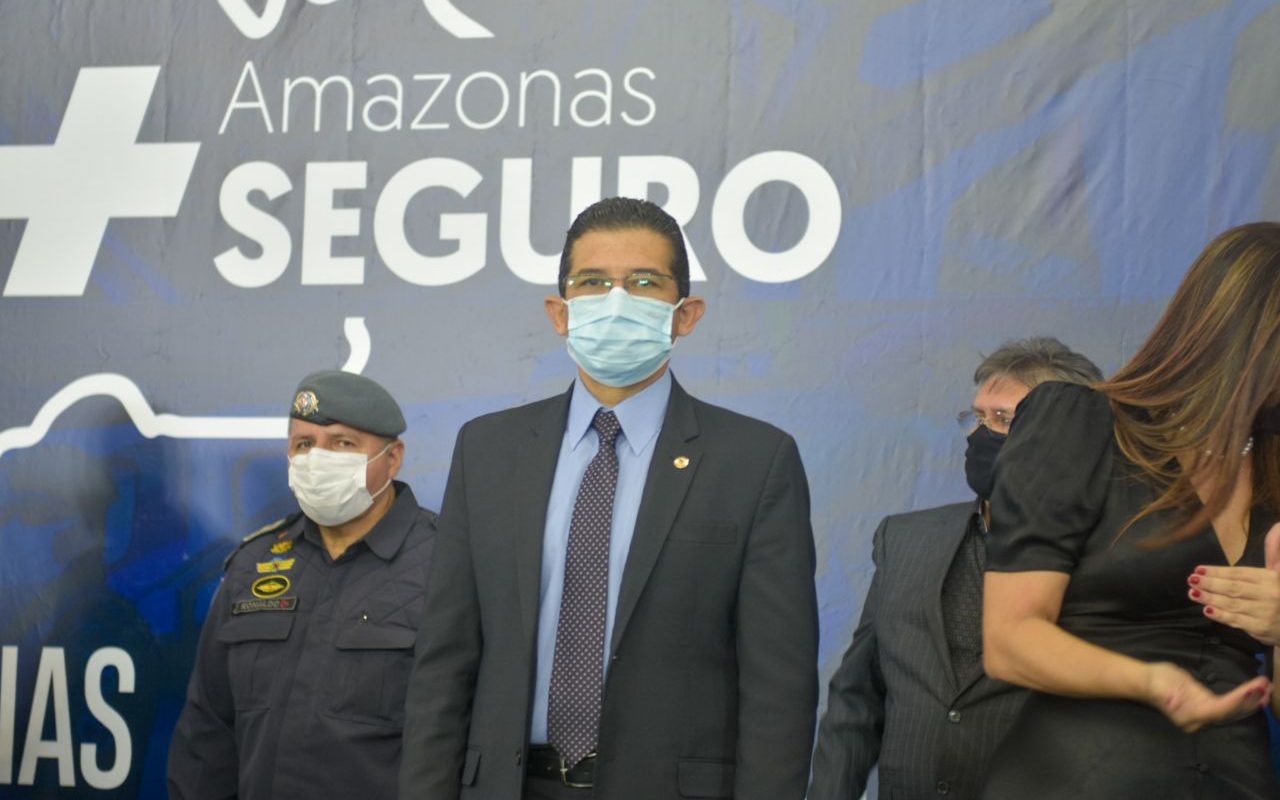 12 Dep. João Luiz participa de formatura de mais de 400 soldados da Polícia Militar do Amazonas e1635179849469