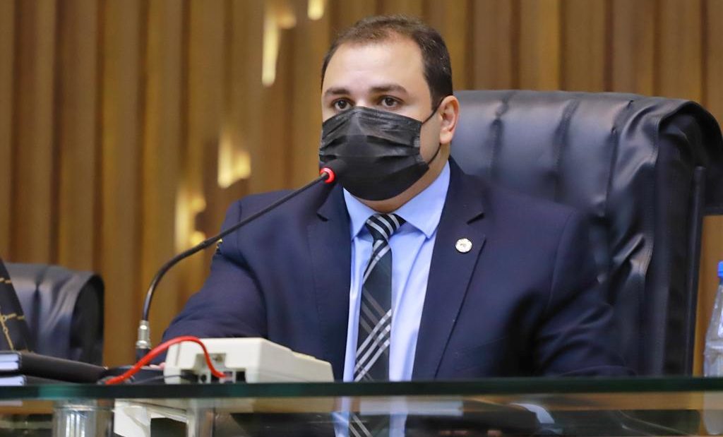 01 Dep. Roberto Cidade Dois projetos de lei do deputado Roberto Cidade estão aptos para votação em plenário na Aleam e1637945846321