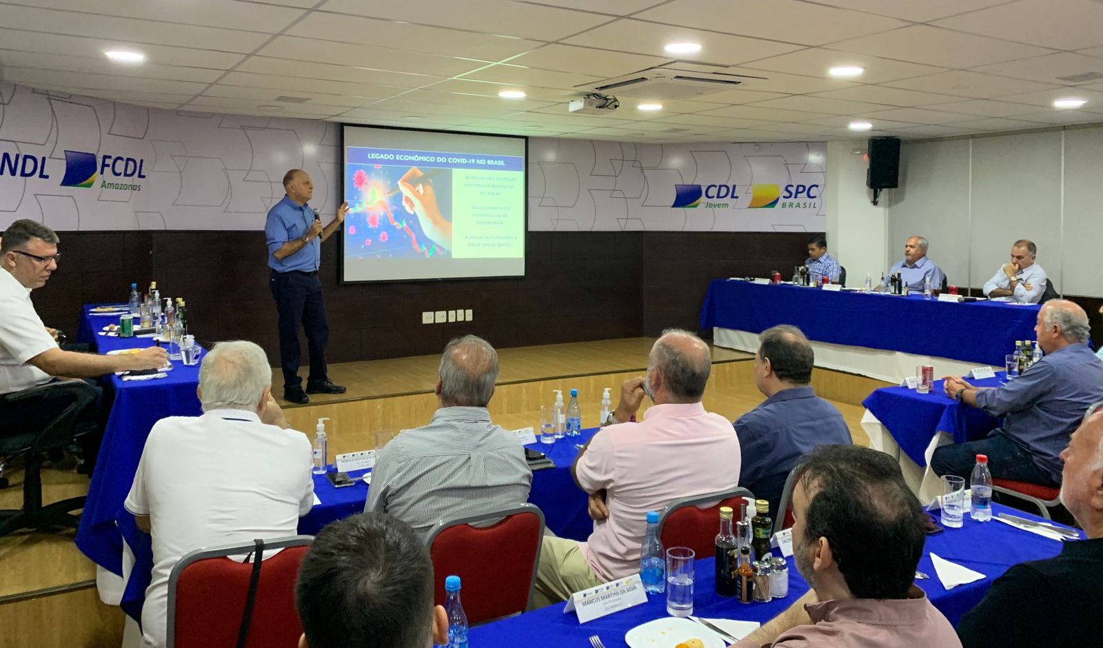 06 Dep. João Luiz participa de reunião e palestra na Câmara de Dirigentes e Lojistas de Manaus e1640881380760