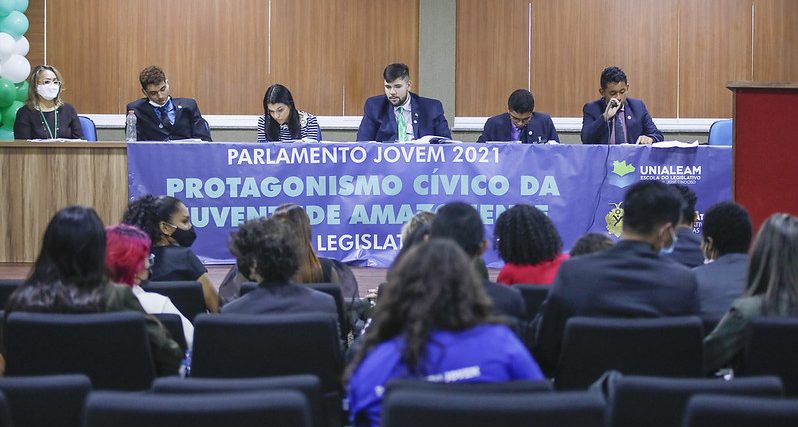 07 Parlamento Jovem 2021 da Assembleia Legislativa do Amazonas encerra com seleção de projetos e1639156331584
