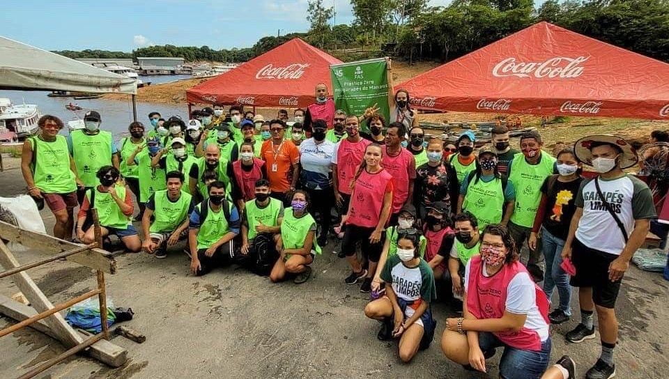 20 Dep. Therezinha Ruiz elogia Projeto Remada Ambiental que realizou mutirão na Marina do David e1638388172302