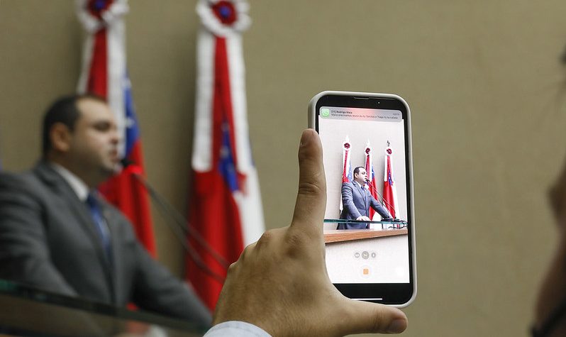 07 Na primeira Sessão Ordinária de 2022 Roberto Cidade diz que a CPI da Amazonas Energia terá audiências no interior 1 1 e1643828191600