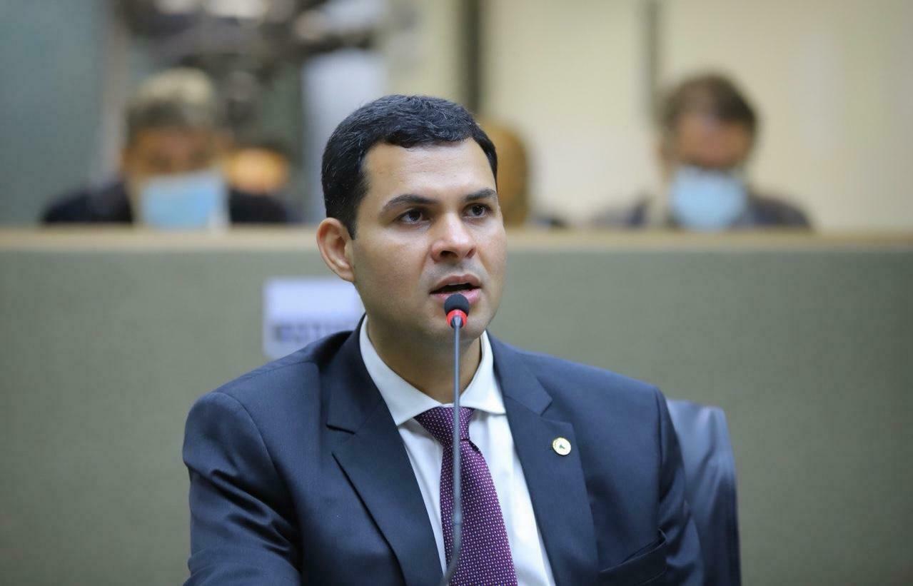 CF39F0FB 58B0 486B 82B4 609F63440F25