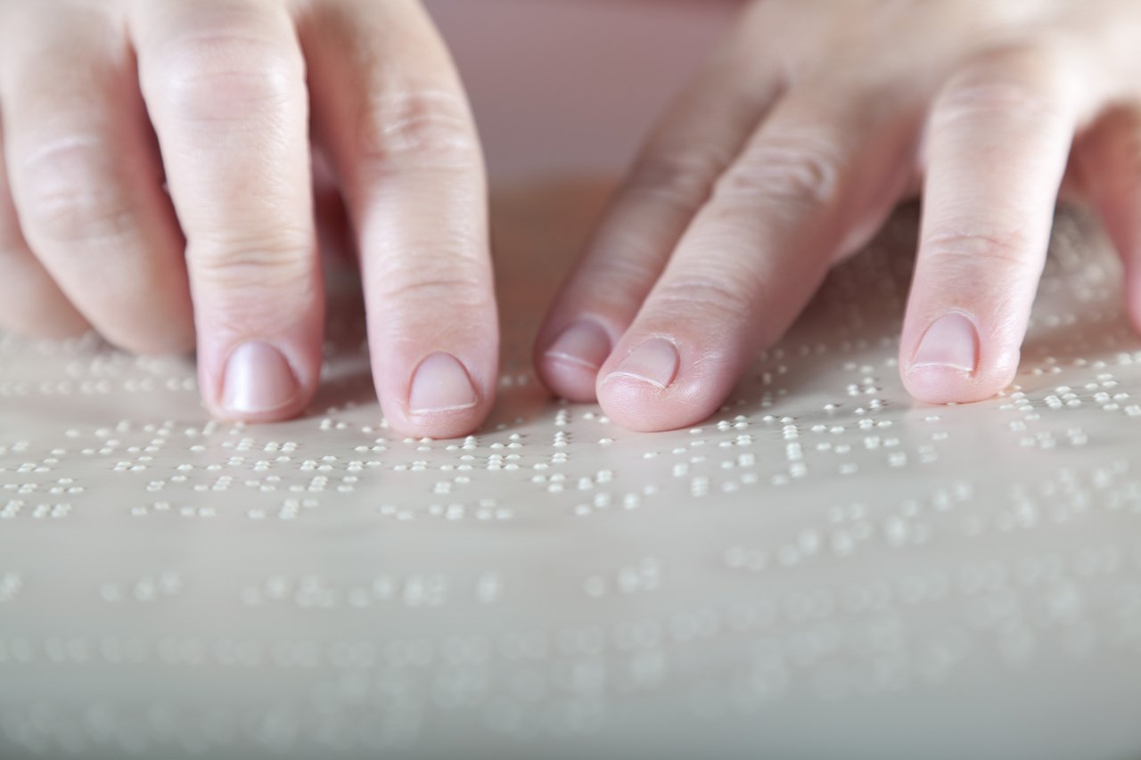 01 Cartórios deverão emitir certidões em Braille segundo Projeto de Lei da Aleam