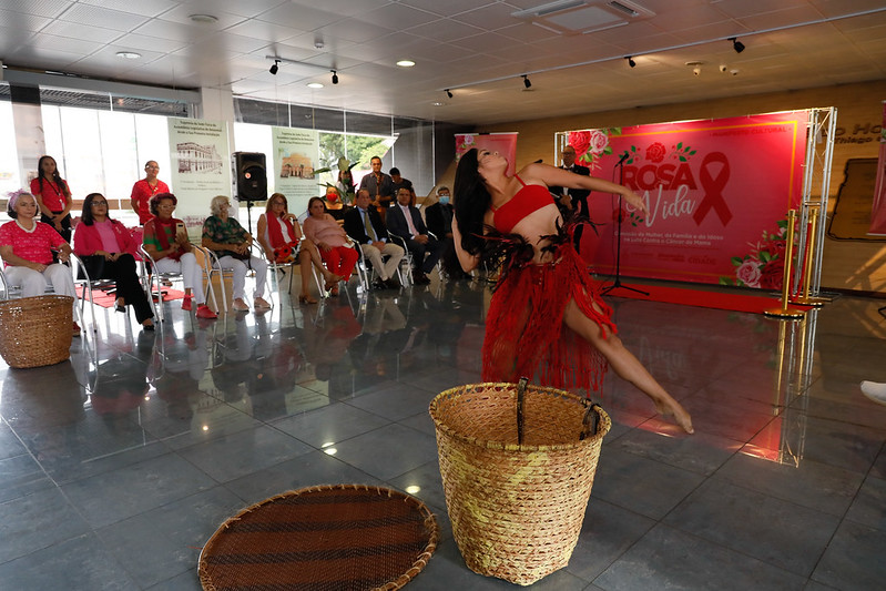 02 Manifestação cultural valoriza autoestima das mulheres no enfrentamento ao câncer