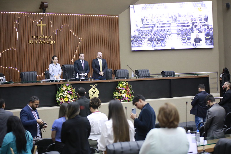 04 Violência contra a mulher é destaque na Sessão Plenária desta terça na Aleam