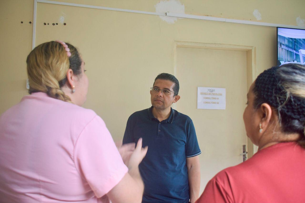 01 Dep. João Luiz por meio de emenda parlamentar entrega materiais ao Projeto Mãe Raiz