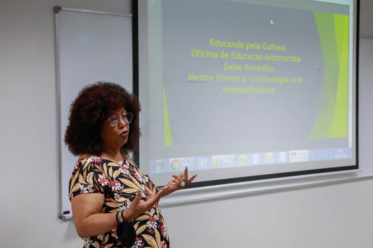 03 Oficina de Educação Antirracista acontece na Assembleia Legislativa do Amazonas