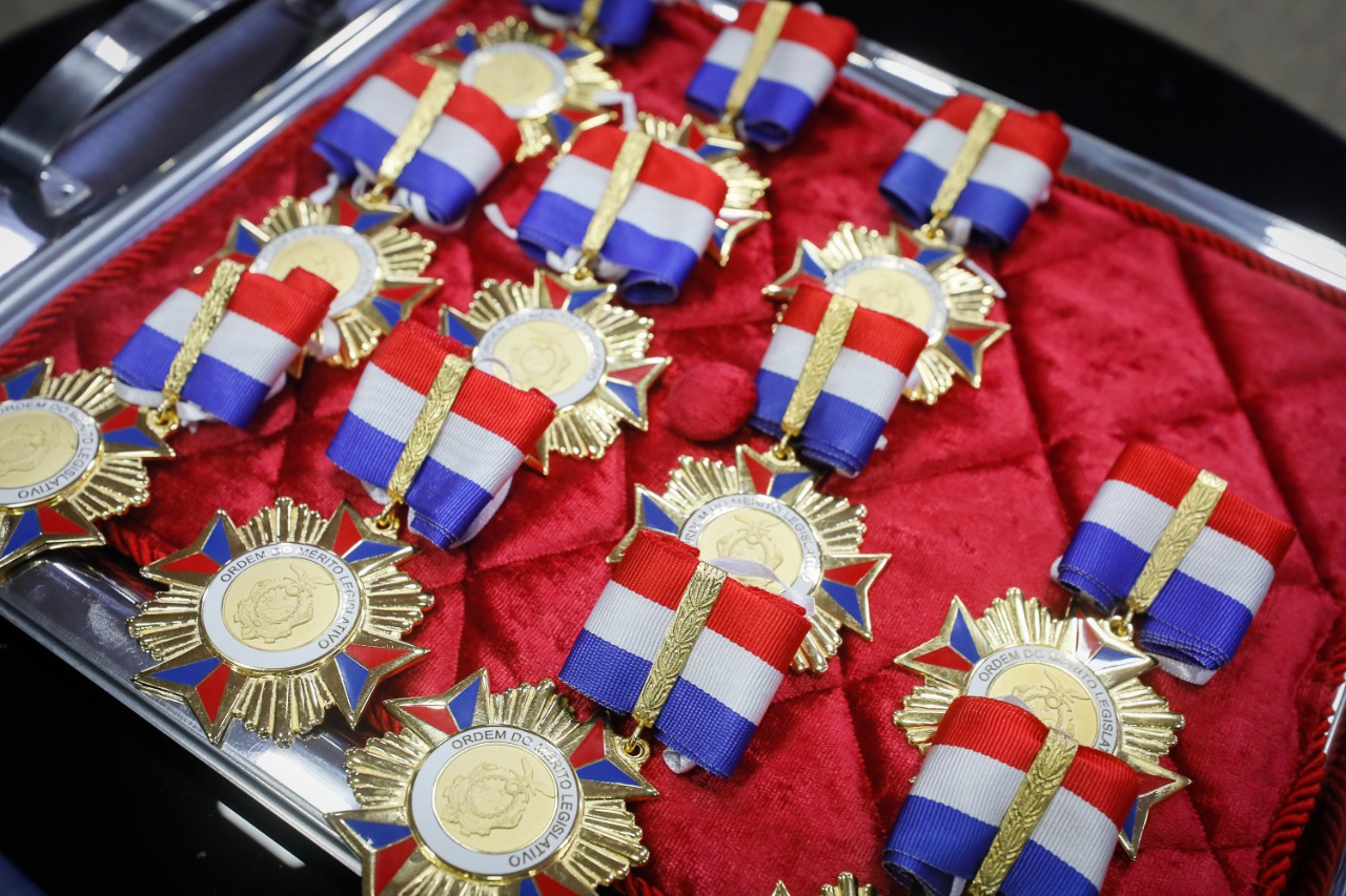 01 Assembleia Legislativa prepara cerimônia de entrega da Medalha do Mérito Legislativo
