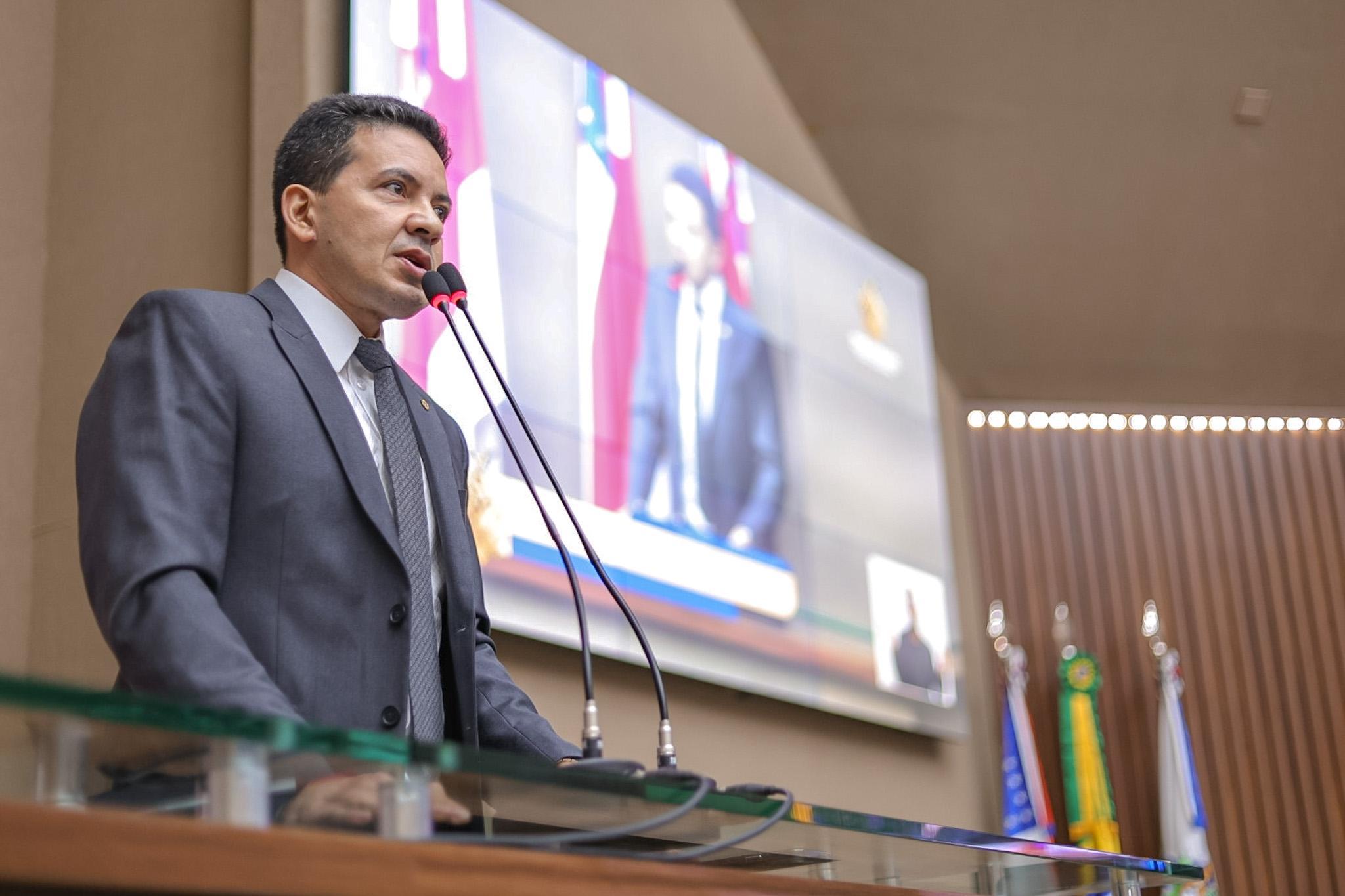 Presidente da CCJR da Aleam Delegado Pericles comemora desempenho da Comissao em 2024 Foto Marcio James