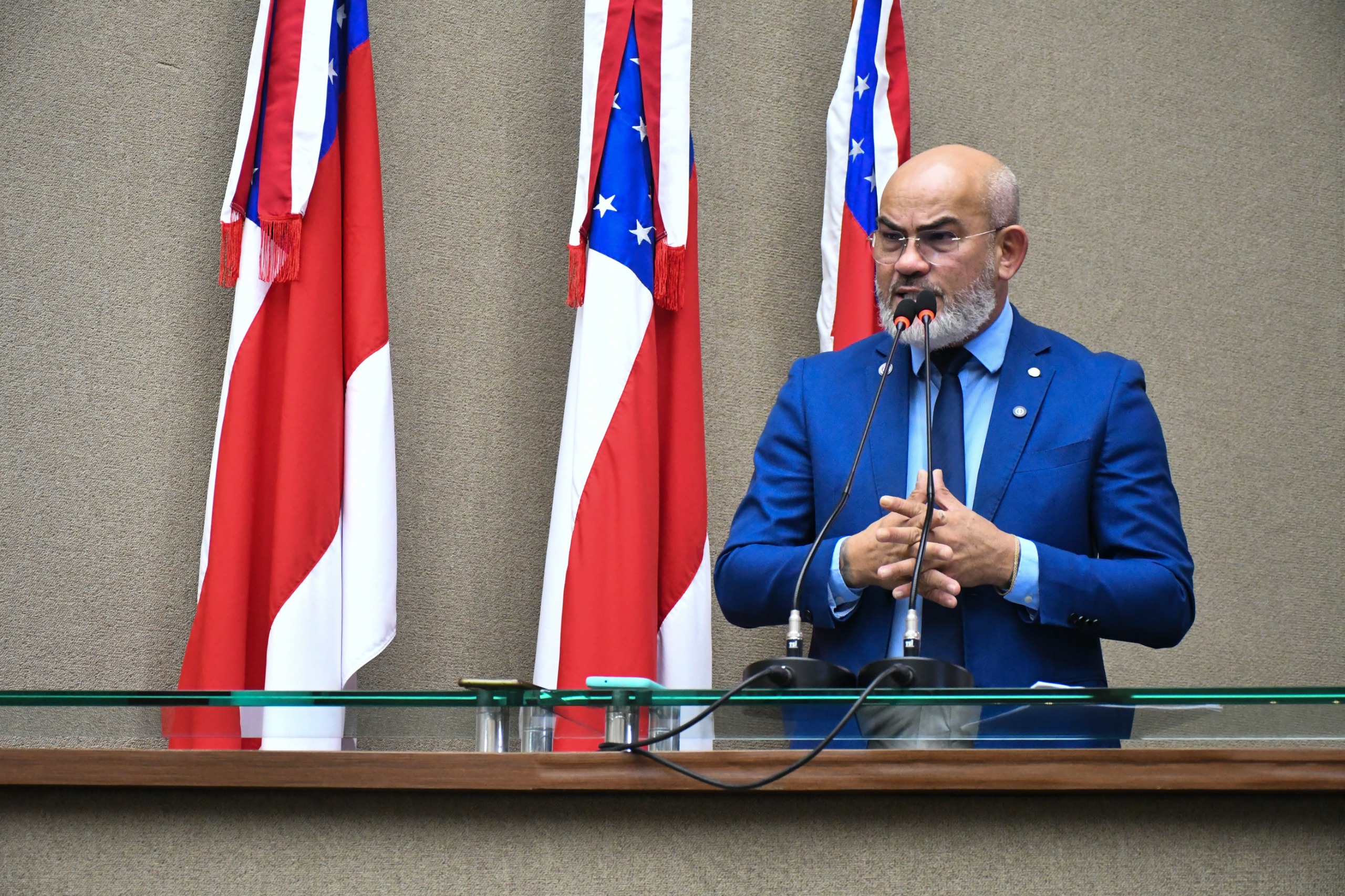 Deputado Cabo Maciel reforca compromisso com o atendimento as familias afetadas pelas chuvas Foto Paulo Ferraz