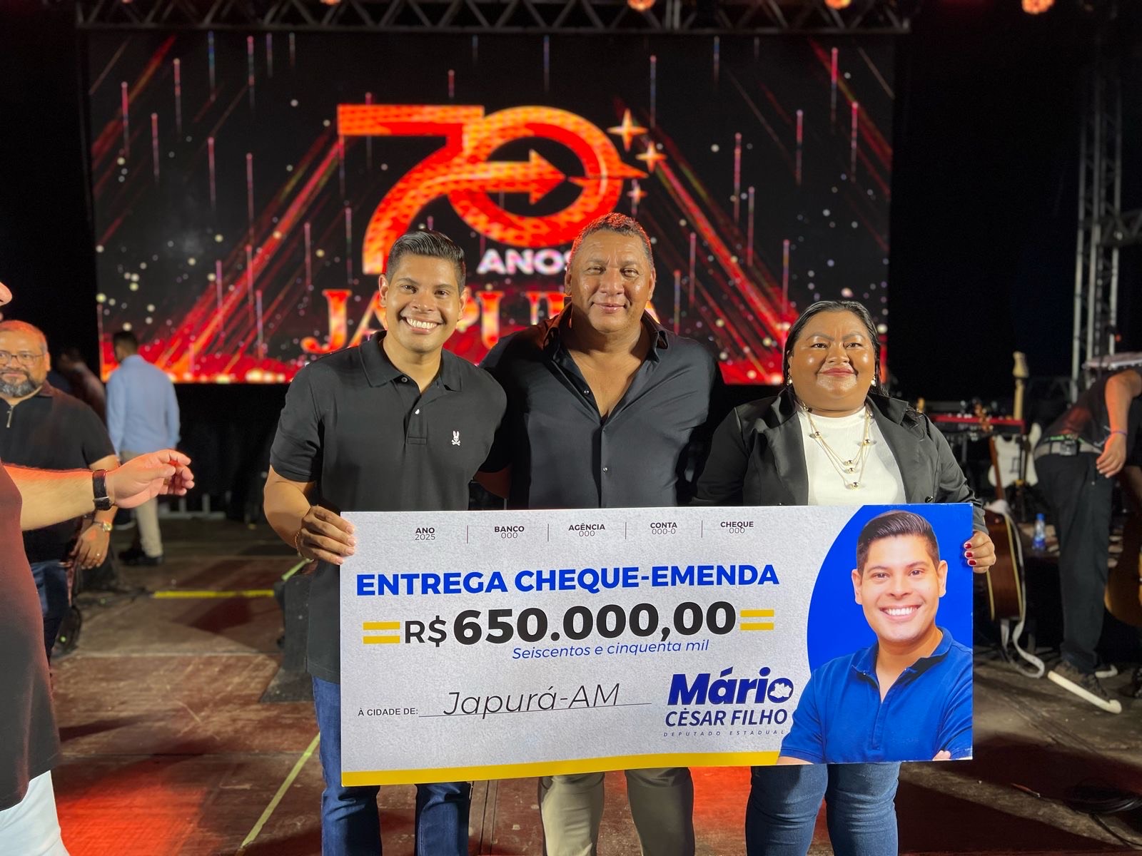 Deputado Mario Cesar Filho participa dos 70 anos de Japura e anuncia mais de R 1 milhao em recursos para o municipio