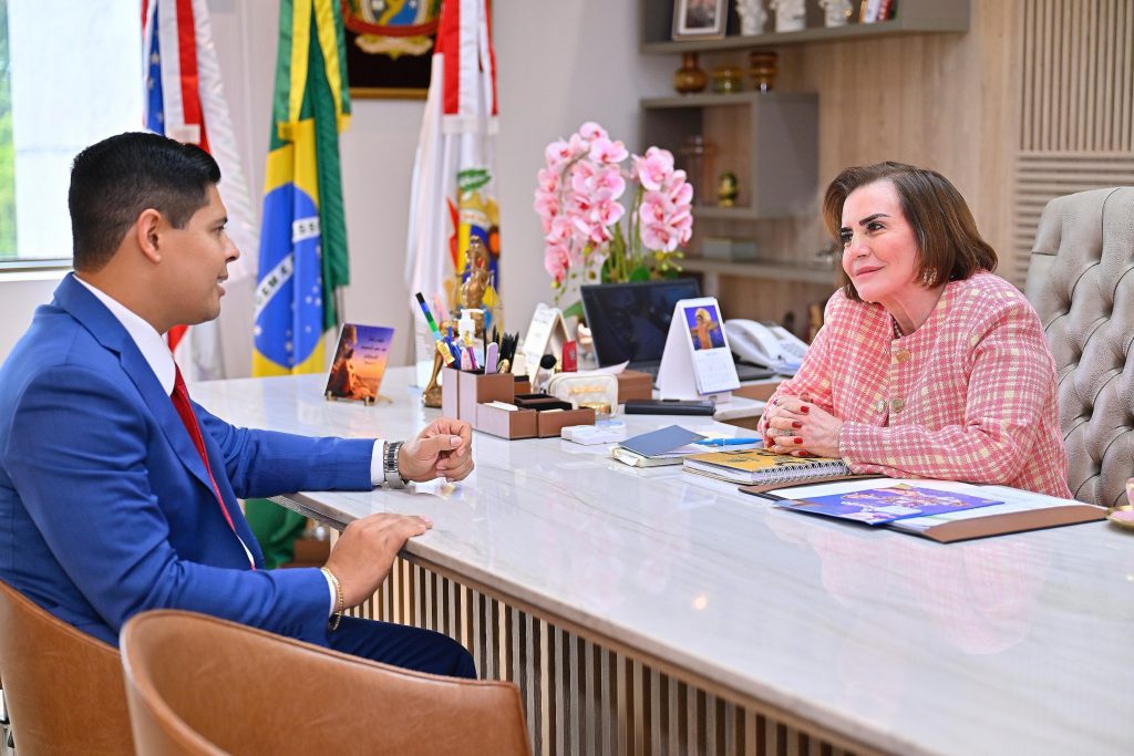 Deputado Mario Cesar Filho visita presidente do TCE AM para fortalecer parceria institucional Foto Leandro Cardoso