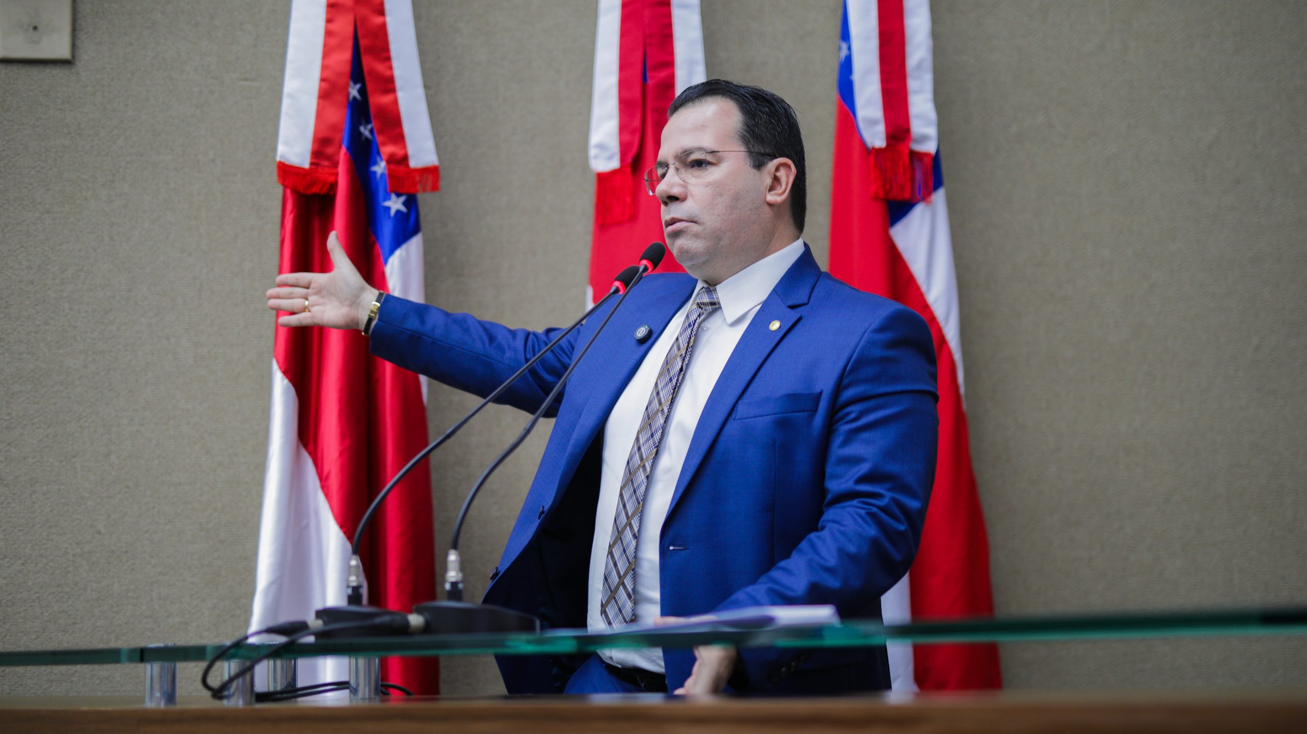 Wilker Barreto aciona MP AM e cobra responsabilizacao de David Almeida e Renato Junior por tragedias causadas pelas fortes chuvas em Manaus scaled