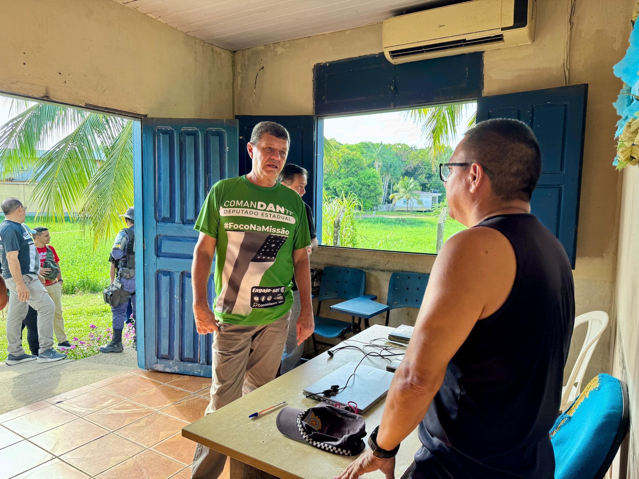 Em Caiambé, Comandante Dan constata graves deficiências na segurança pública 3 019b8675 e61c 424e bb25 5f907e7e9116