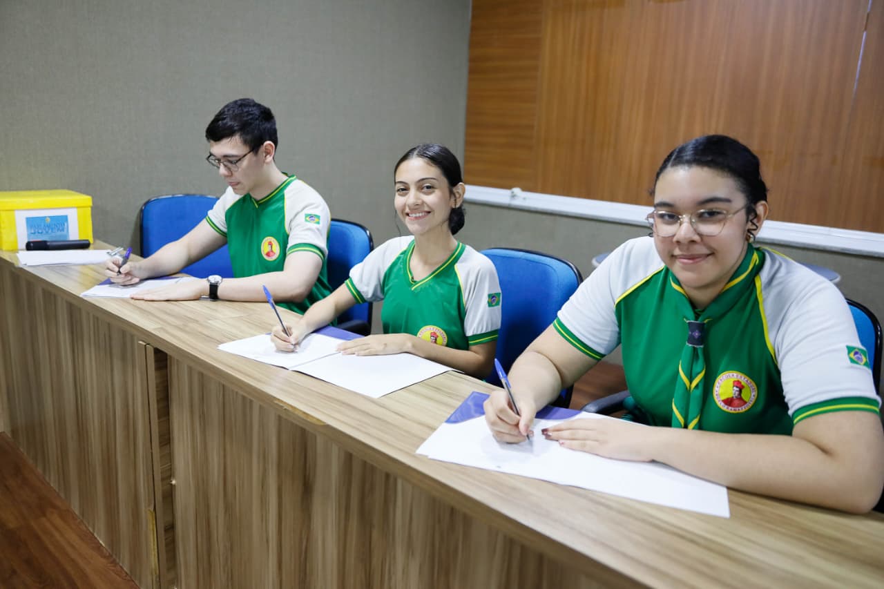 Assembleia Legislativa do Amazonas elege 19 dos 24 deputados jovens para a edição 2025 do Parlamento Jovem 6 Assembleia Legislativa do Amazonas elege 19 dos 24 deputados jovens para a edicao 2025 do Parlamento Jovem Foto Alberto Cesar Araujo Aleam