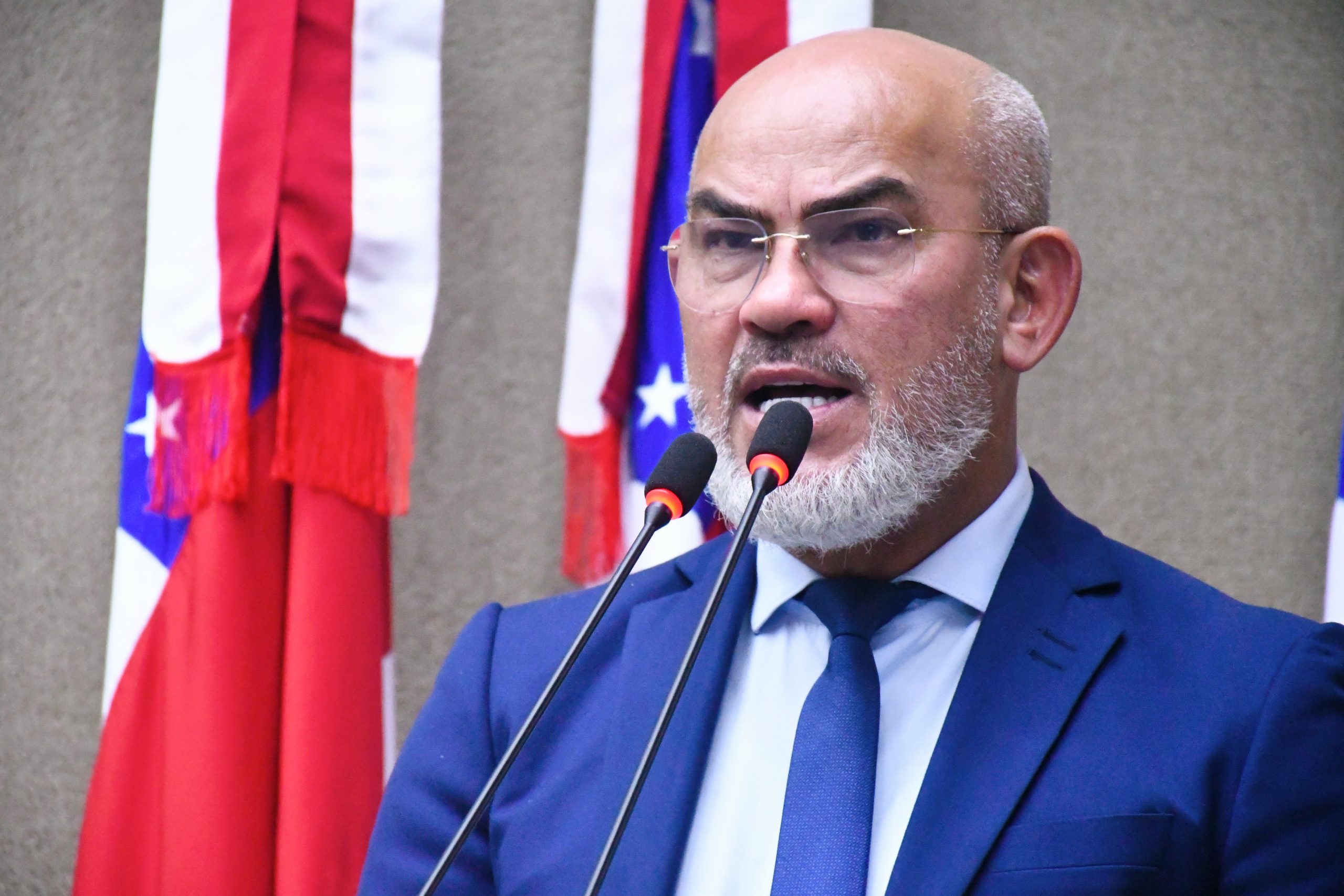 Cabo Maciel solicita reforma da Escola Estadual Antogildo Pascoal Viana em Manaus Foto Paulo Ferraz scaled