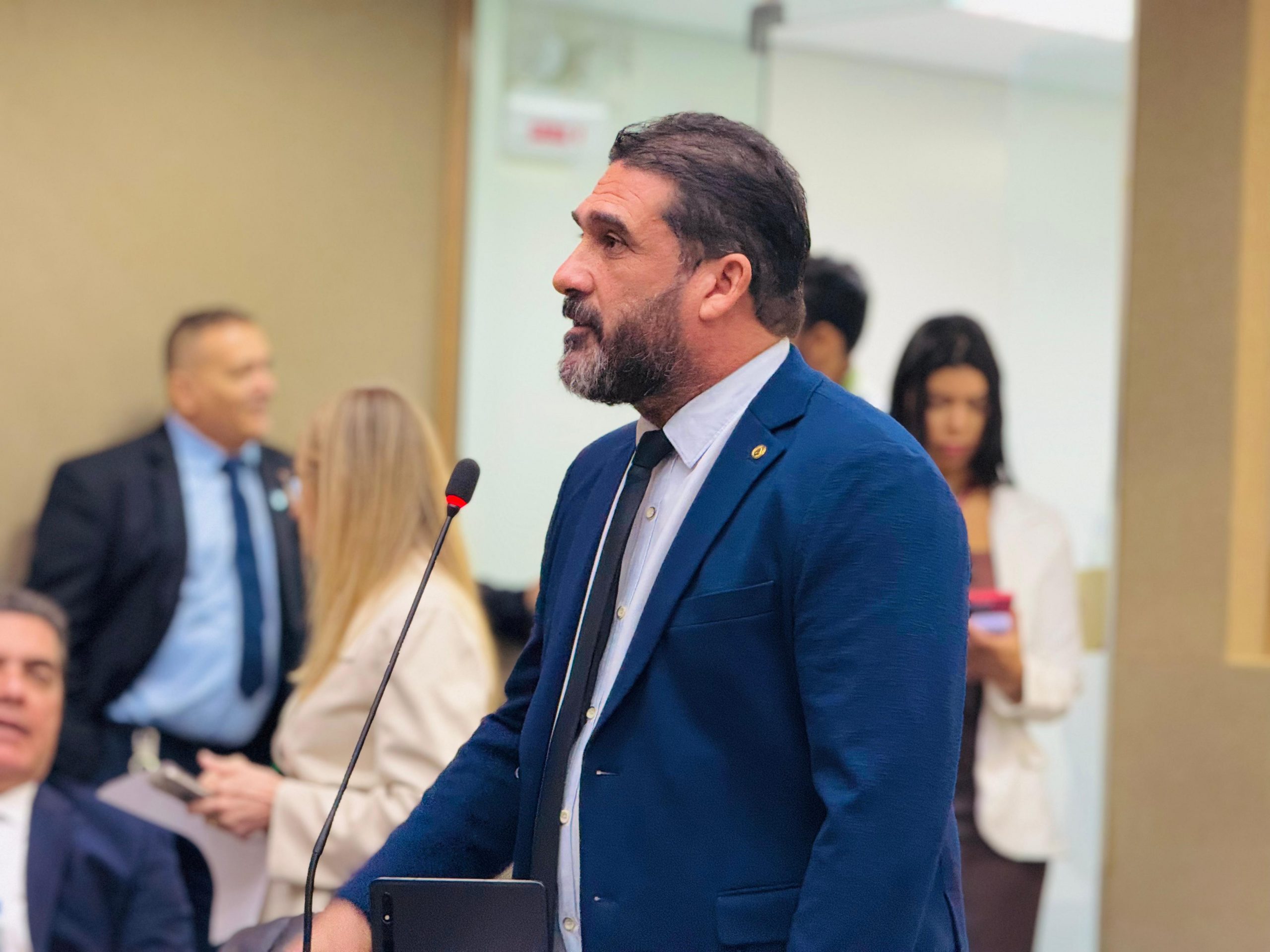 Cristiano D’Angelo destaca avanço na construção do primeiro Centro de Equoterapia do interior do Amazonas 4 Cristiano DAngelo destaca avanco na construcao do primeiro Centro de Equoterapia do interior do Amazonas scaled