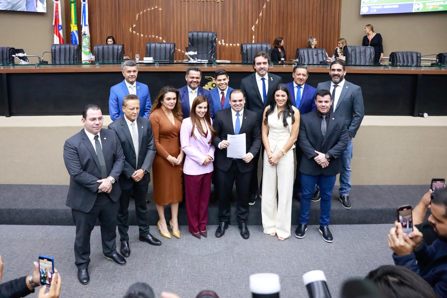 Aleam lanca edital de concurso publico com 100 vagas imediatas apos 14 anos Foto Danilo Mello Aleam
