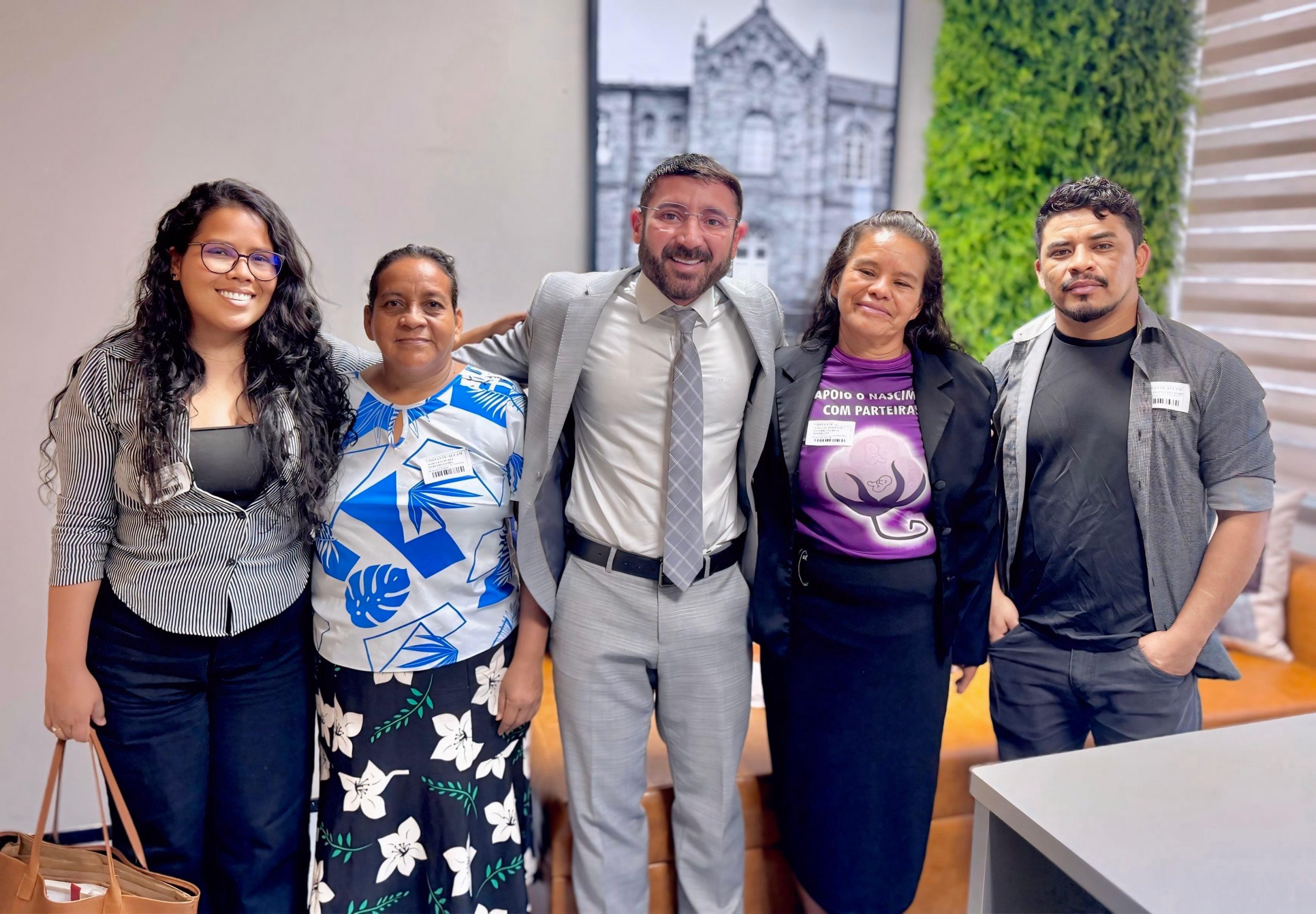 Carlinhos Bessa destaca importancia das parteiras tradicionais para a saude e a preservacao cultural do Amazonas scaled