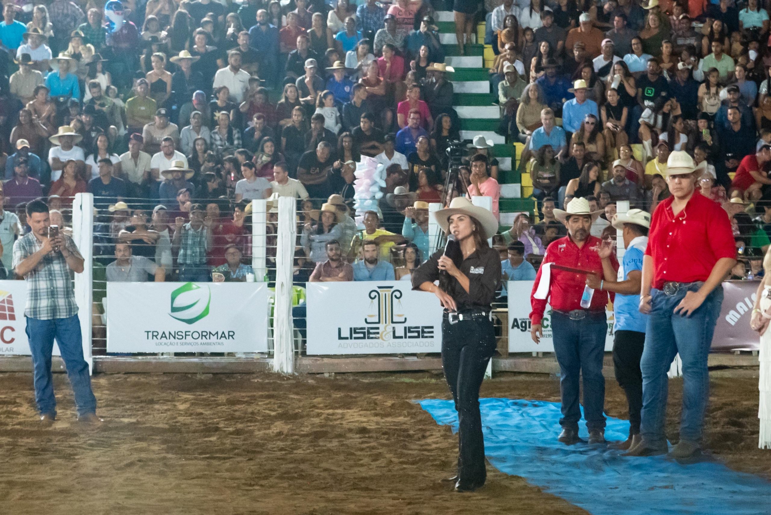 Deputada Debora Menezes participa da 36a Expoap em Apui e reafirma compromisso com o interior do Amazonas scaled