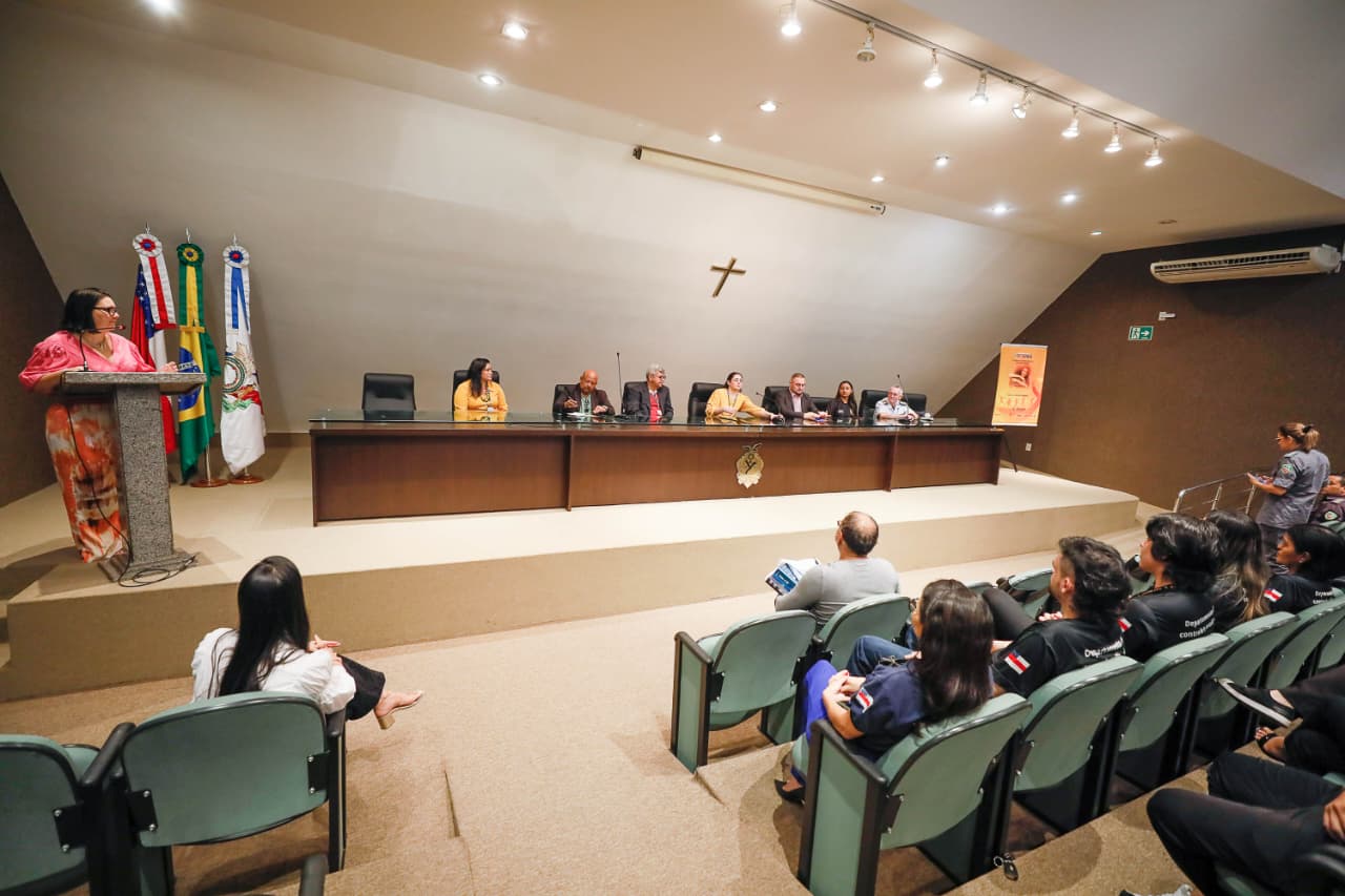 Escola do Legislativo encerra o ‘Setembro Amarelo com a participacao de 300 pracas e cadetes oficias da PMAM Foto Alberto Cesar Araujo Aleam