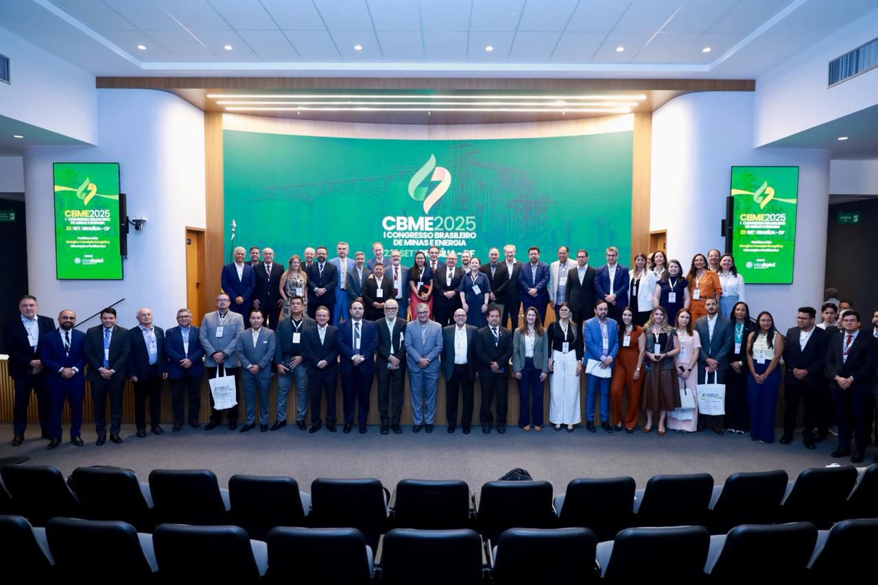 Sinesio Campos defende setor de petroleo e gas como alternativa para desenvolvimento do Amazonas