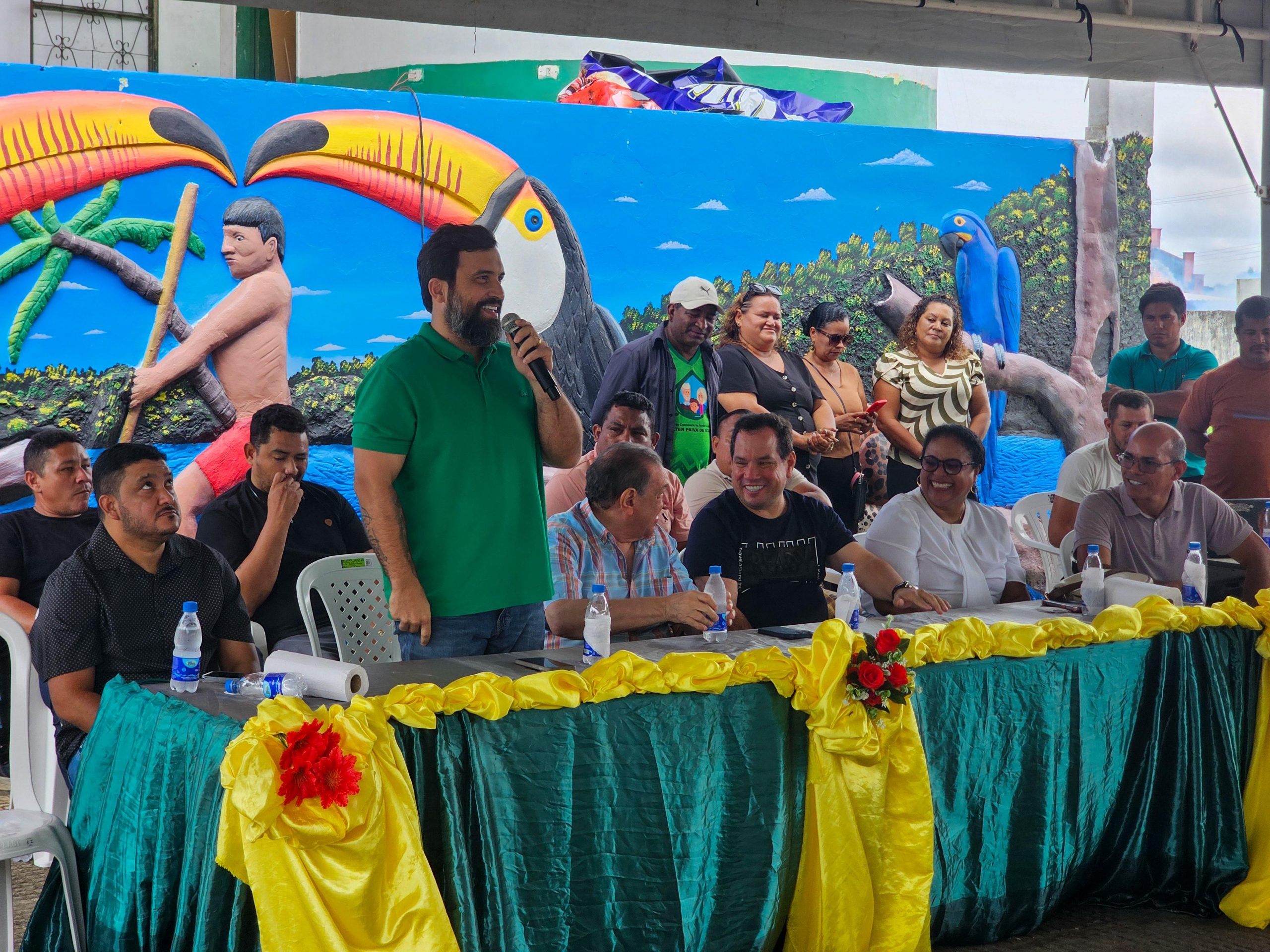Van adquirida com emenda do deputado Dr. George Lins garante transporte para idosos em Atalaia do Norte scaled