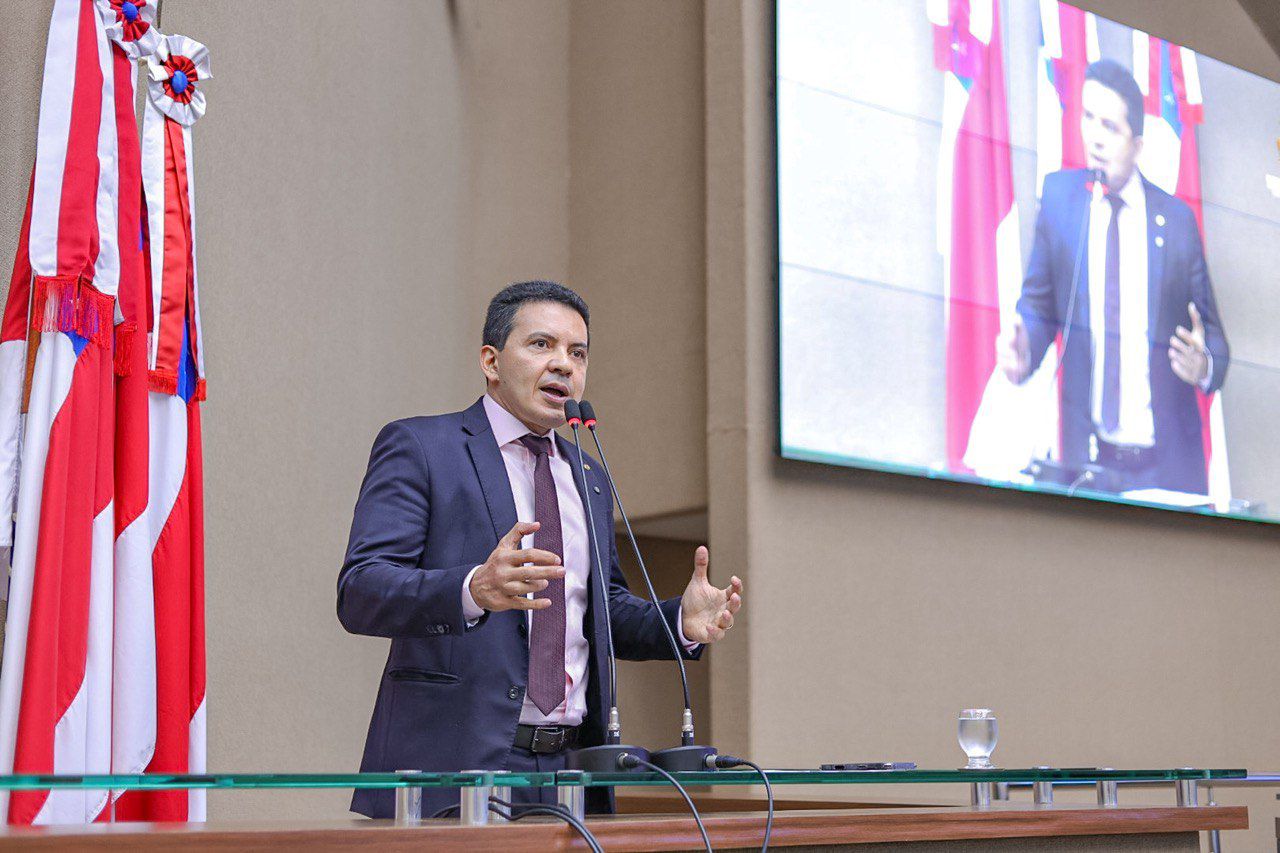 Deputado Delegado Pericles quer endurecer regras contra adulteracao de bebidas alcoolicas no Amazonas Foto Marcio James