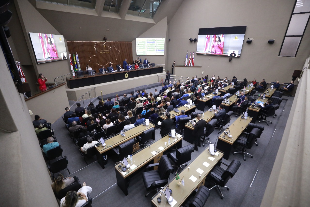 Deputados destacam projetos do Governo Federal voltados a reducao da tarifa de energia habitacao e protecao da mulher Foto Danilo Mello Aleam