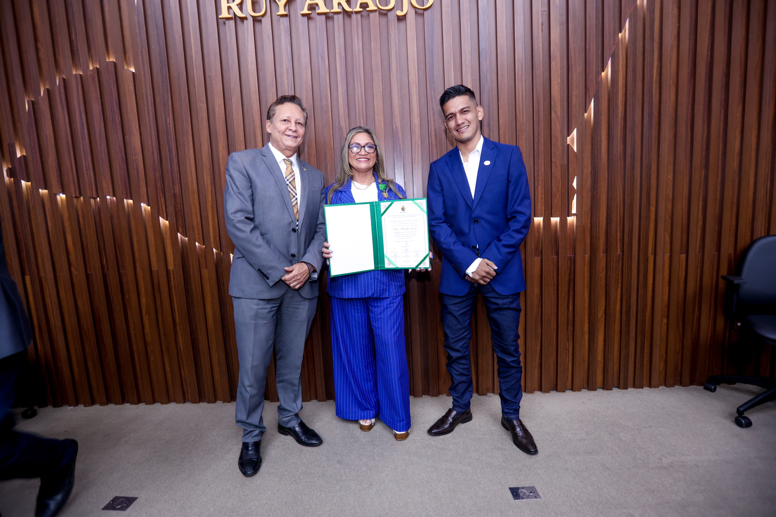 No Dia do Professor Adjuto Afonso homenageia profissional que faz a diferenca na educacao de Rio Preto da Eva Foto Ney Xavier