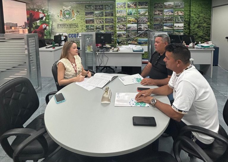 Atendimento aos vereadores do município de Anori