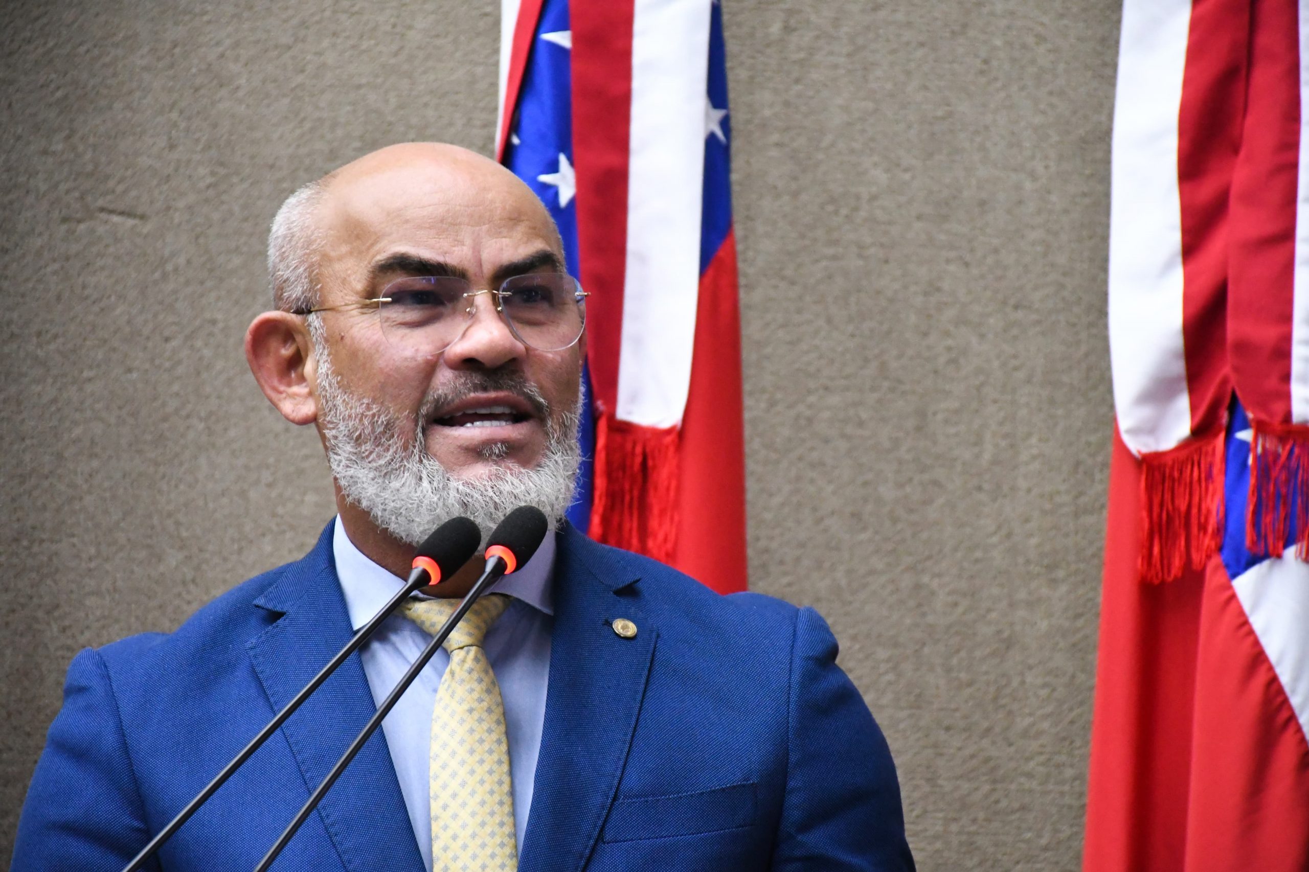 Cabo Maciel solicita ajuste em rota de onibus escolar para atender alunos da Comunidade Morada do Sol em Iranduba Foto Paulo Ferraz scaled