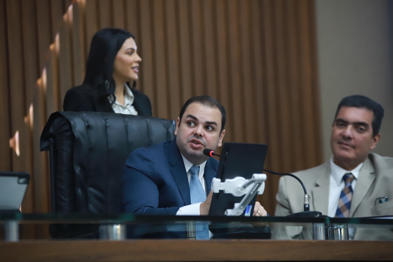 Em Sessao ordinaria deputados criticam atraso na entrega de obras na BR 319 Foto Matheus Rodrigues Aleam