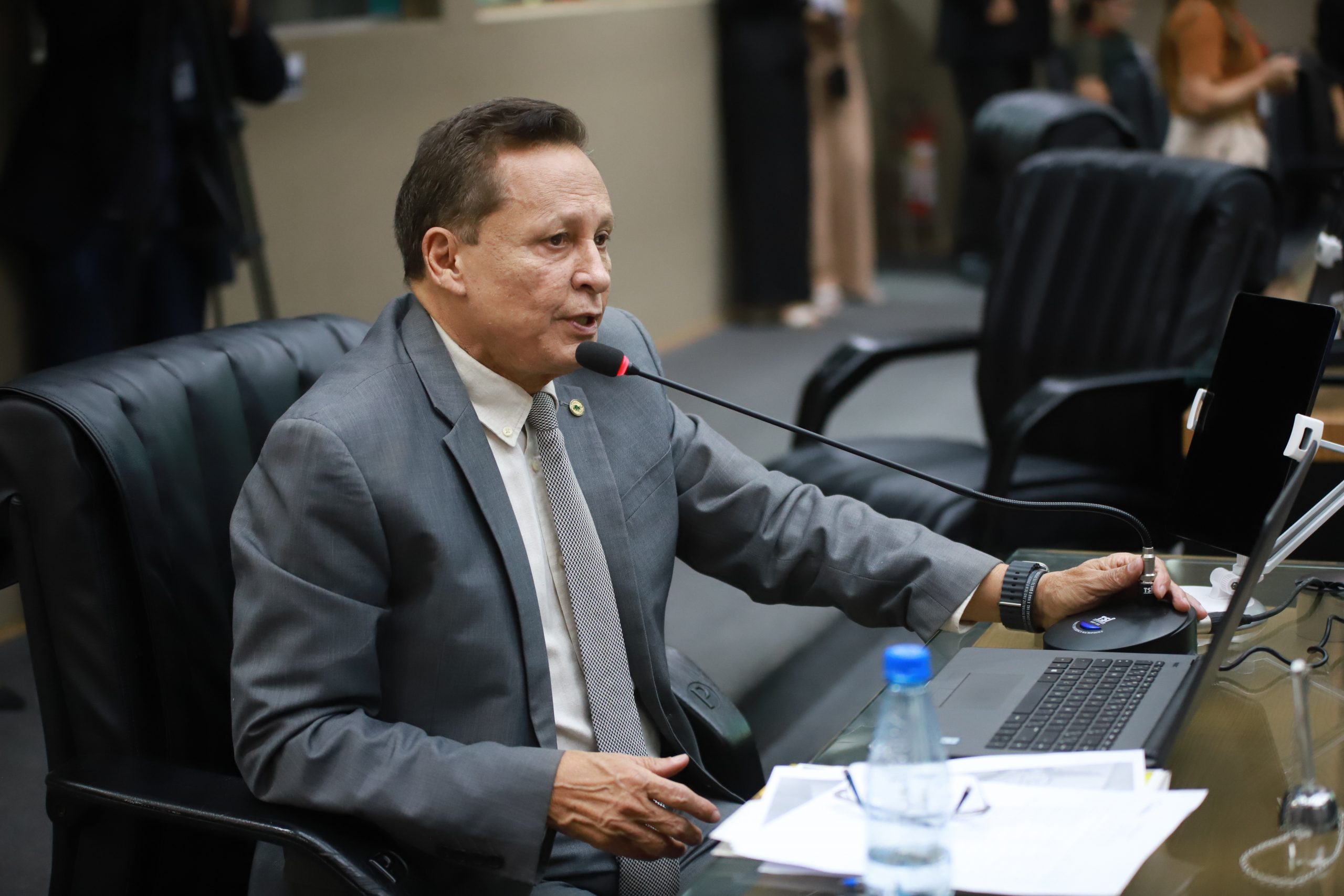 Tramitacao Deputados apresentam Projetos de Lei voltados ao empreendedorismo e aos direitos do consumidor Foto Matheus Rodrigues Aleam scaled