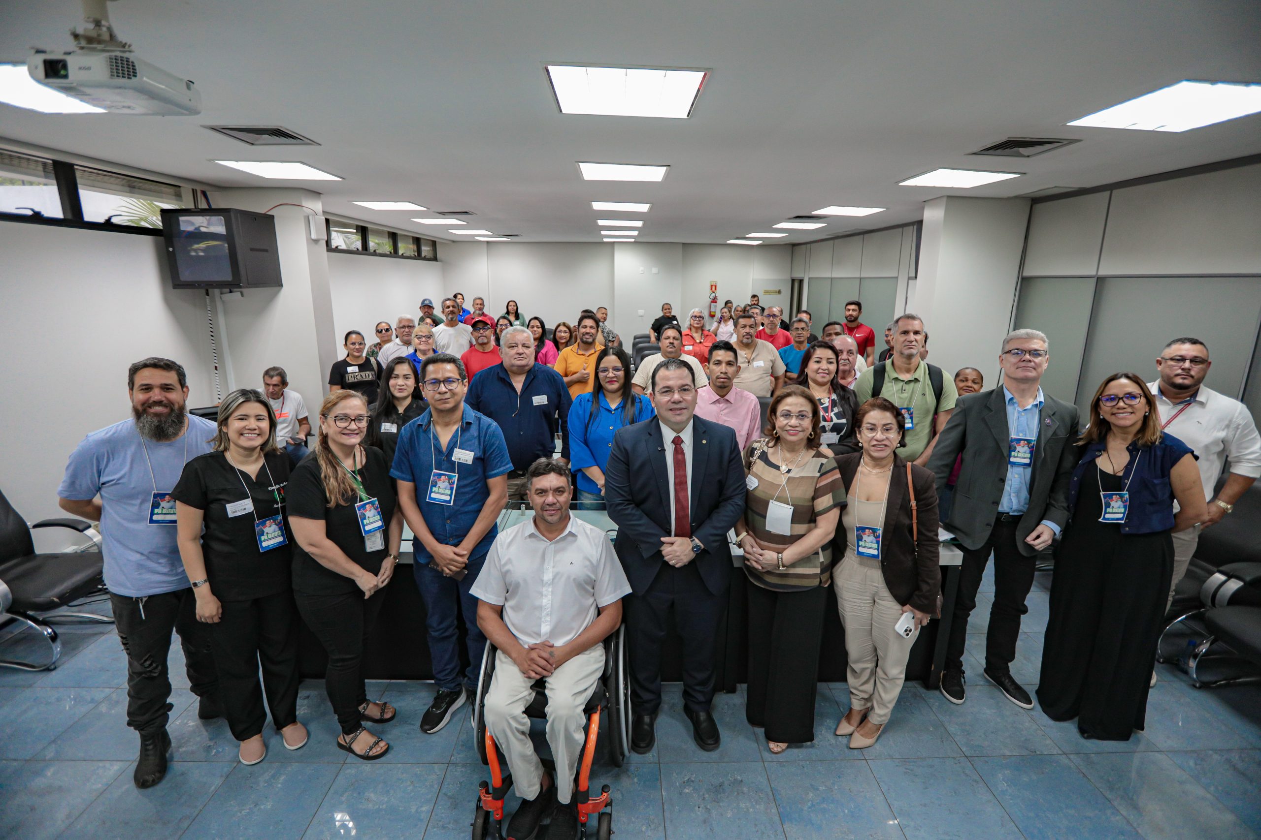 Wilker Barreto promove reuniao com entidades de pessoas com deficiencia sobre IPVA gratuito scaled